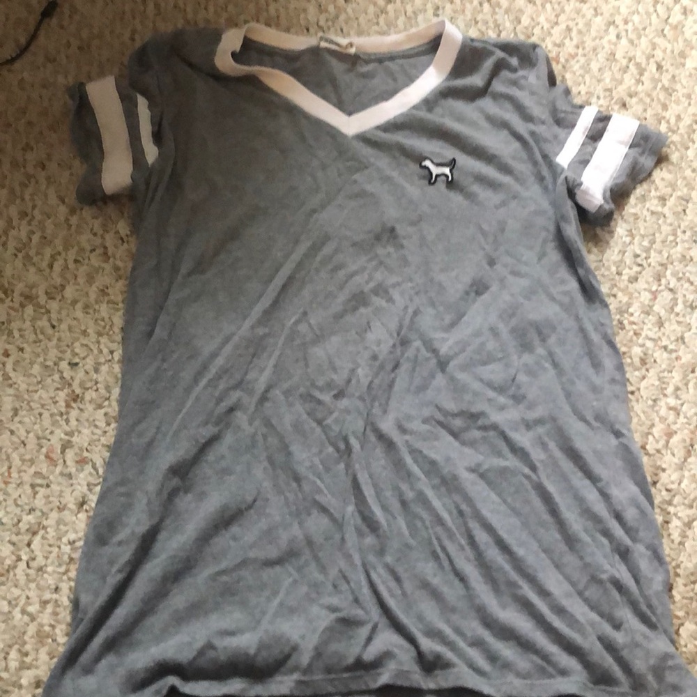 Pink/vs shirt